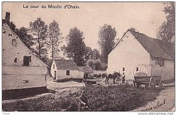 Vieille carte postale du moulin
